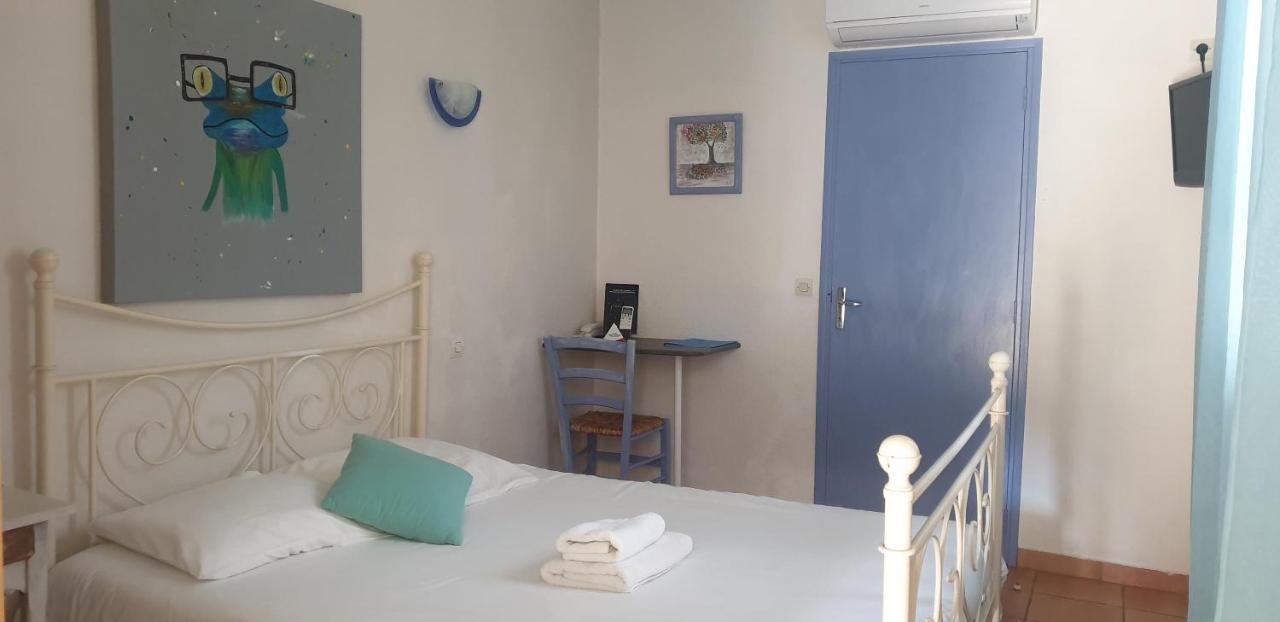 Le Relais Des Lavandins Le Muy Ruang foto